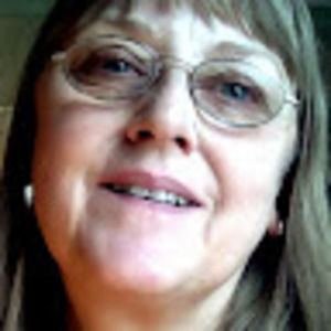 Meet your Posher, Edith